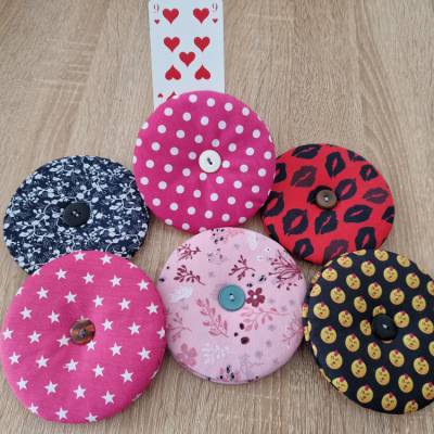 Upcycling-Spielkartenhalter für jung und alt