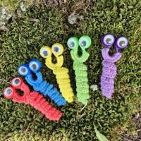 Häkelanleitung für ,,Glubschi Wurmy's