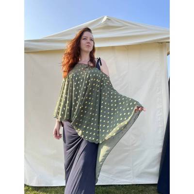 Elegantes Damen Fantasy Cape – Opernreife Abendgarderobe für Theater, Gala & Festival