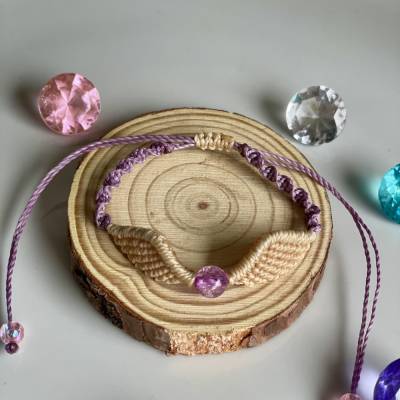 Armband „Flügel“ – Makramee Freundschaftsarmband mit Engel-Flügel & Acrylperlen, Handmade