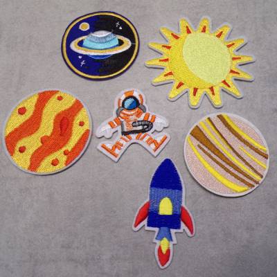 Weltall Patch Set Rakete & Planeten – 6 Aufbügler Applikationen für Kinder & Schulanfang