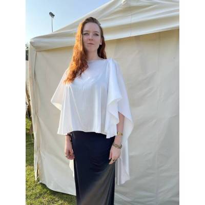 Elegantes Damen Fantasy Cape – Opernreife Abendgarderobe für Theater, Gala & Festival