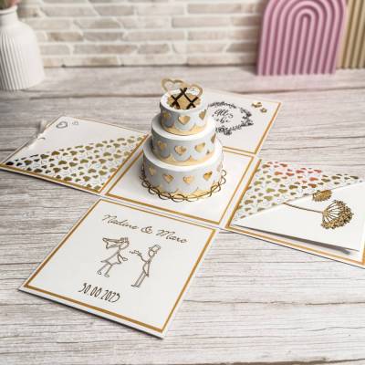 Personalisierte Hochzeits-Explosionsbox mit 3D-Torte – Handgemachte Geschenkbox in Gold-Weiß, Geldgeschenk & Karte