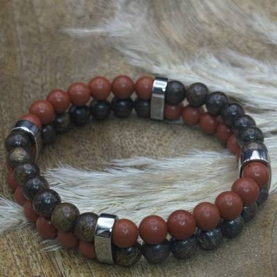 Handgefertigtes Unisex Zweireihiges 6mm Naturstein-Armband aus rotem AA Jaspis, Bronzit & Edelstahl Doppel-Loch Perlen