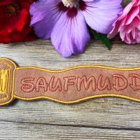 Stickdatei 3D-Anhänger SAUFMUDDI, Maschinenstickerei, Stickmuster mit Trapunto-Effekt, 3D-Stick, Lesezeichen Bild 2