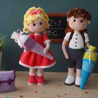 Häkelanleitung Schulkinder Sophia und Leo - PDF Datei deutsch Bild 1