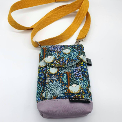 Kleine Umhängetasche/Handytasche mit Wichteln Gr. M 