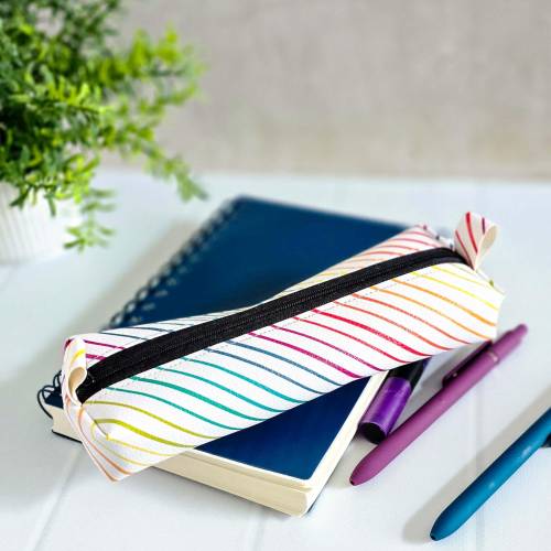 Handgenähte Stiftetasche aus Kunstleder – Stiftemäppchen, Stricknadeltasche & Häkelnadeltasche