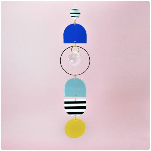 Moderner Suncatcher Gelb Blau – Fensterdeko mit Acryl & Kristall, maritim, geometrisch, handgefertigt