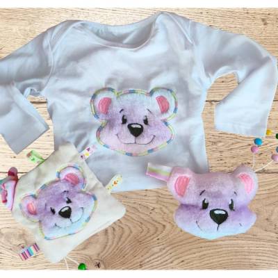 Stickdatei Teddy Bär Set Applikation – Schnullertuch & Kuscheltier mit Anleitung | Design-by-Jasmina Set 2577