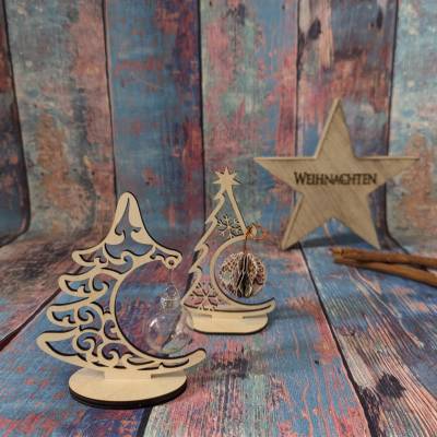 Tannenbaum als Kugelhalter aus Holz