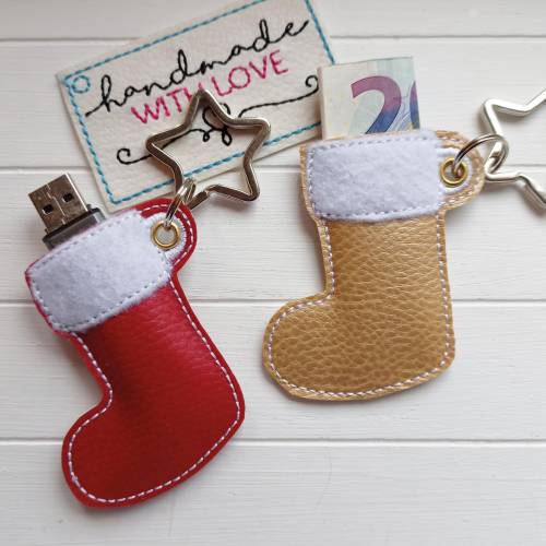 Anhänger Nikolausstiefel rot gold mit Stern veganes Kunstleder, Geldgeschenk Taschenbaumler Schlüsselanhänger USB