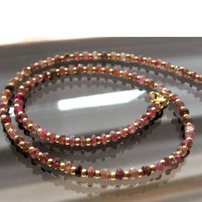 Halskette aus Pink Turmalin facettiert mit 925 Silber vergoldet – Handgemachte Damenkette Unikat