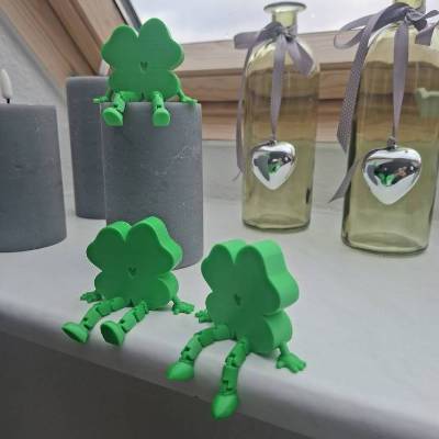 Glücksklee Kantensitzer / Klee mit Wackelbeinen / Glücksbringer / Glück to go / Geschenkidee