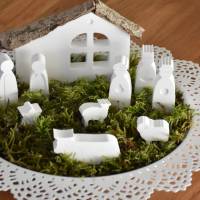 Moderne Weihnachtskrippe handgegossen aus Raysin200 – Geschenkidee & Deko für Weihnachten