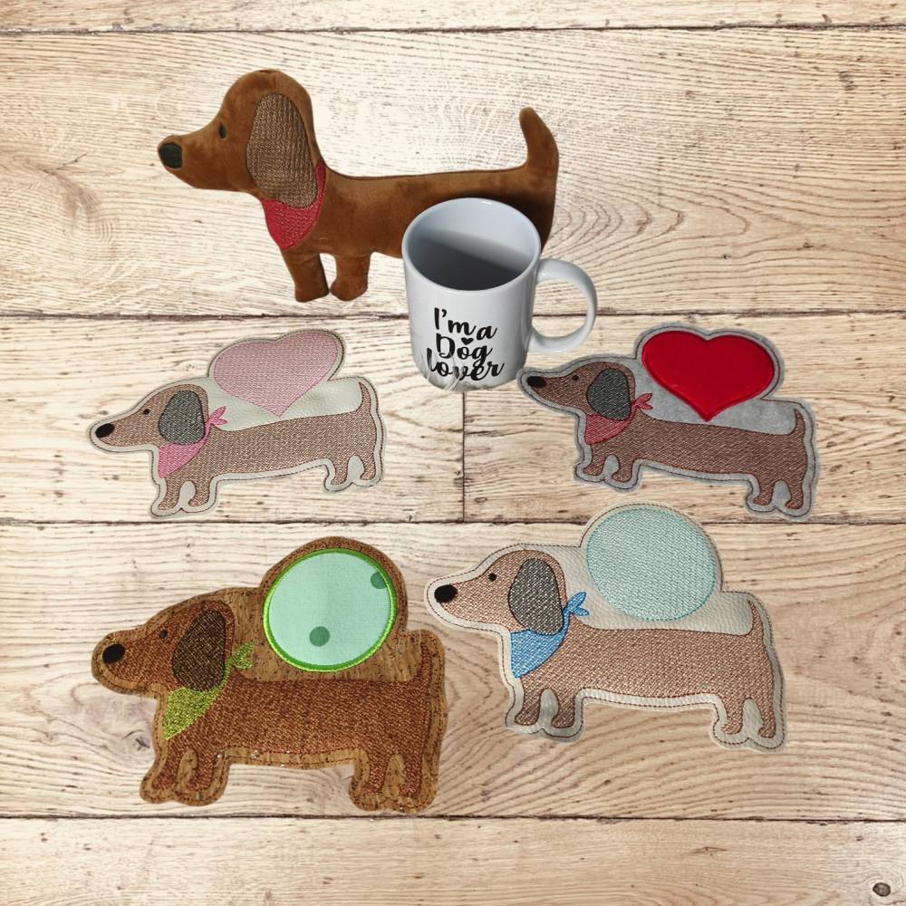 Stickdatei Mug Rug Hund Dackel In the Hoop – Untersetzer / Tassenteppich Bild 1