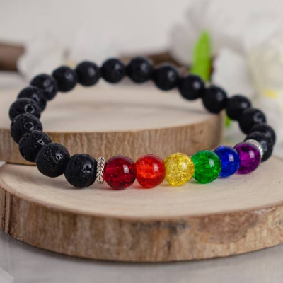 LGBTQ+ Pride Armband Regenbogen-Farben – Handgemacht mit Lavaperlen & Glasperlen, wählbare Länge