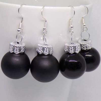 Schwarze Weihnachtskugel Ohrringe matt 925 Silber – Christbaumkugeln Ohrhänger Geschenk