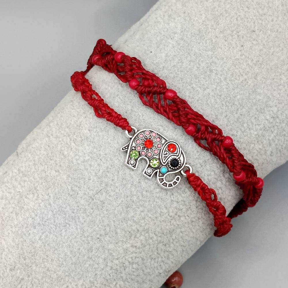 zierliches Makramee Armband 2in1 in rot mit silberfarbenem Elefant und kleinen Acrylperlen Bild 1
