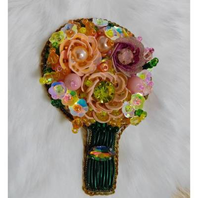 Handgefertigte Brosche „Blumenstrauß“ mit Glasperlen bestickt, Anstecknadel, Handarbeit