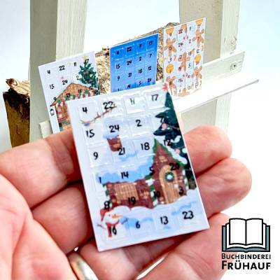  Miniatur Adventskalender für die Wichteltür mit 24 Türchen zum öffnen