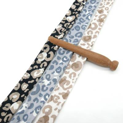 Popeline-Schrägband Leo-Muster 20mm - 100% Baumwolle - vorgefalzt - beige, grau und schwarz - ideal für Taschen & DIY