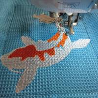 Koi Fisch Stickdatei 12-14x18cm – Japanisches Muster für Stickmaschine | Detaillierte Karpfen Stickerei Bild 2