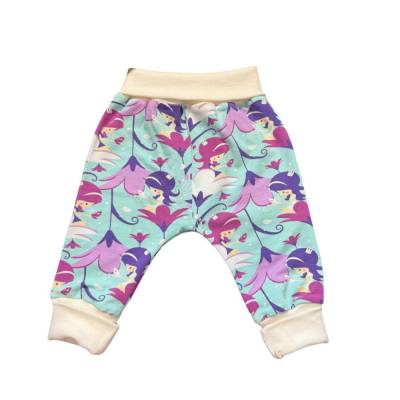 Handgemachte Pumphose für Babys //  Elfen Baby Hose für Mädchen // Pumphose für Neugebore