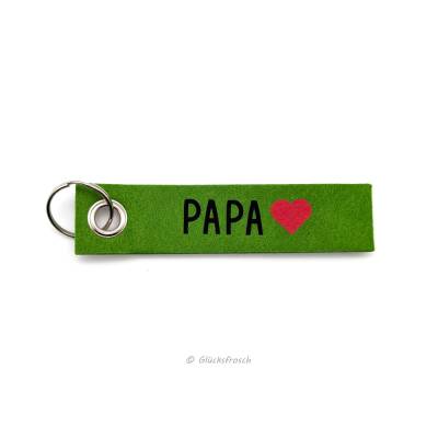 Schlüsselanhänger Papa mit Herz, grüner Filz, beplottet