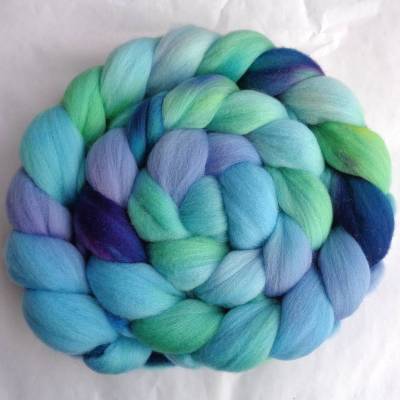 Handgefärbte superweiche Polwarth Spinnwolle 150g, Filzwolle, Kammzug, Spinnfasern, Wolle für Dreads