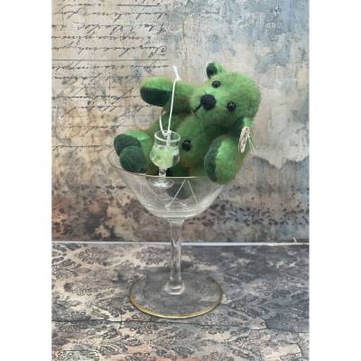 Bärino Bär Absinth 9 cm – Künstlerbär aus Minipile, handgefertigtes Unikat
