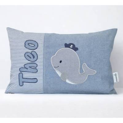 Personalisiertes Kinderkissen mit Wal – Namenskissen zur Geburt aus Baumwolle