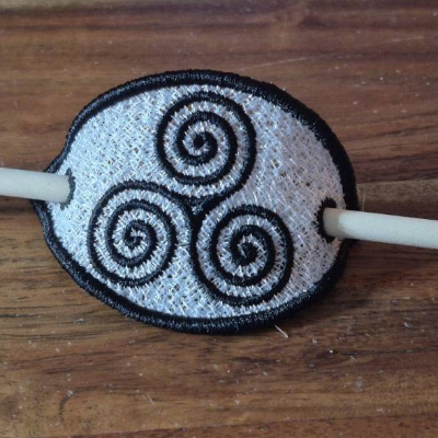 FSL Haarschmuck Triskel für Stäbchen 10x10cm