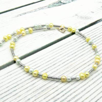 Elegante Perlenkette, grau, grün, blau Schmuck, Unikat, Geschenkidee für Sie, Kolleginnen, Weihnachten