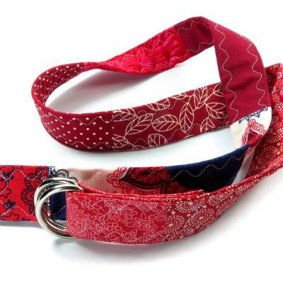 Gürtel aus Stoff fester Damengürtel Stoffgürtel Einzelstück rot Blumen Paisley Punkte