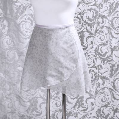 Wickelrock Chiffon Ballettrock mit süßem Blümchenmuster grau weiß – leichter, fließenderTanzrock, handgefertigt,