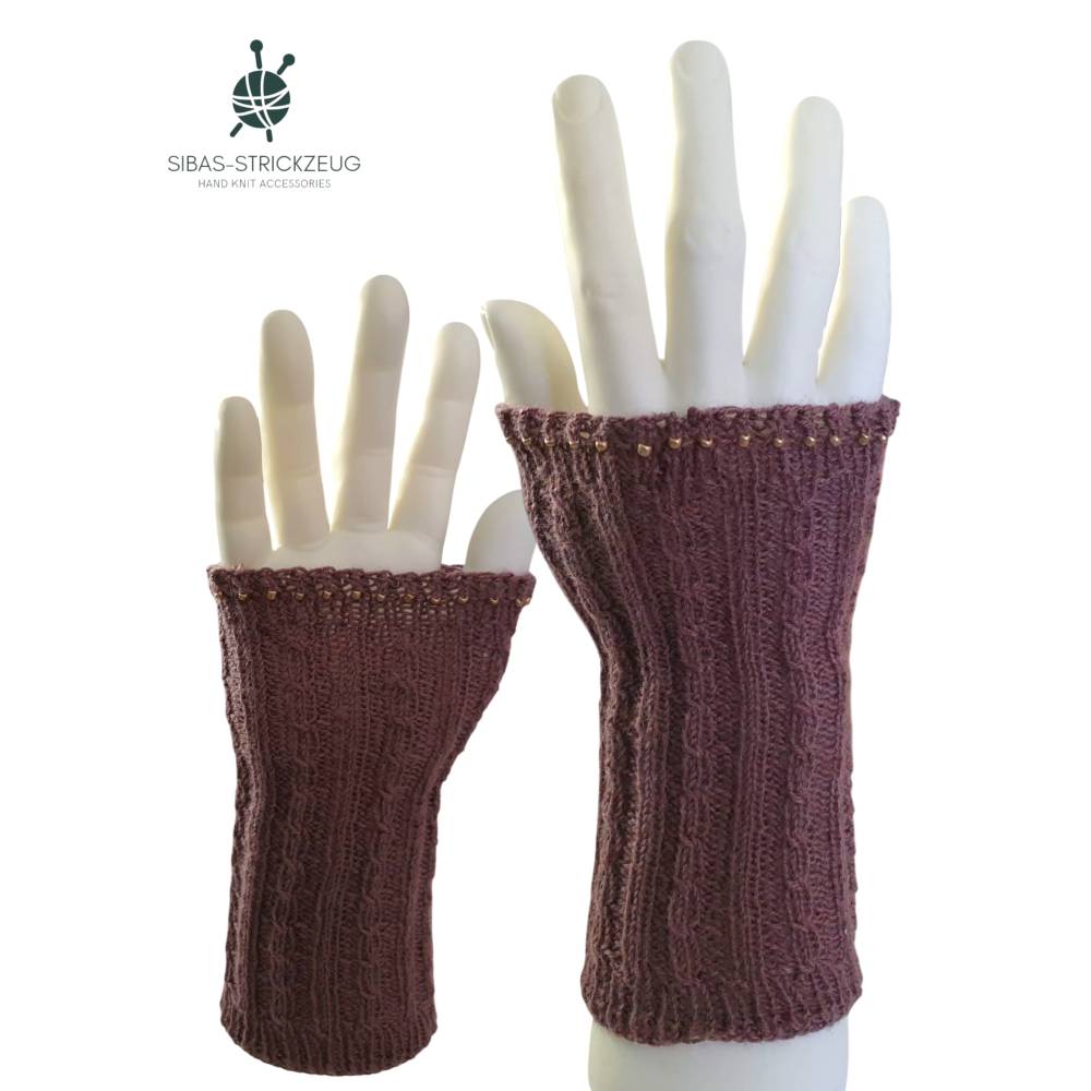 Armstulpen stricken – Anleitung Morgentau aus Sockenwolle, edler Perlenabschluss Bild 1