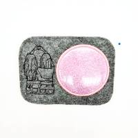 Stickdatei Mug Rug Freundin ITH Tassenteppich Bild 1