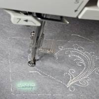 Stickdatei Swirl Heart 2 Varianten, 2 Größen (10x10. 13x18) Redwork Schnörkel Herz Bild 2