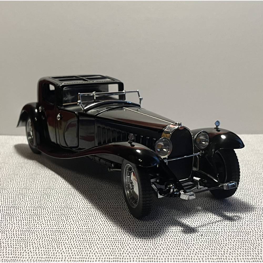Modellauto 1:24 Modell 1930 Bugatti Royale Coupe Napoleon von