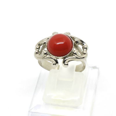 Modeschmuck Ring verspielt Silberfarbig roter runder Schmuckstein hochstehend Größen verstellbar