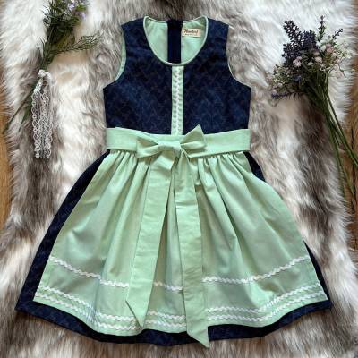 Handgefertigtes Kinderdirndl aus Baumwolle inkl. Schürze - Größen 104, 116, 122