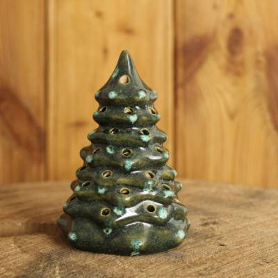 Weihnachtsbaum, Keramik, Handarbeit, Christbaum, Schneeeffekt, Weihnachtsschmuck, Weihnachtsdekoration