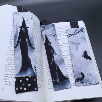 Winterwald-Lesezeichen mit Hexen und Raben