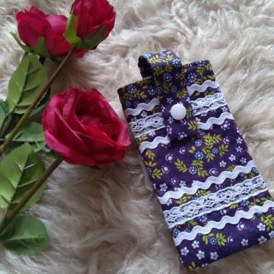 TaTüTa, Taschentüchertasche mit Rausziehhilfe