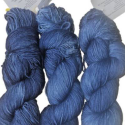 Handgefärbte Sockenwolle Merino High-Twist 400 – 100% Merino, superwash – 26/25