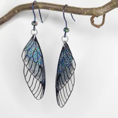 Glitzernde Feenflügel-Ohrringe mit hypoallergenen Niob-Ohrhaken - moon - handgemacht