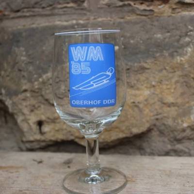 Oberhof WM 85 Wintersport Rodel Souvenir Glas Bierglas DDR 