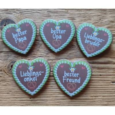 1 Herzbutton mit Lebkuchenmotiv und Spruch nach Wahl, ca. 57 x 54 mm