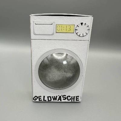 Geldgeschenk witzig verpackt: Die originelle Geldwäsche-Waschmaschine